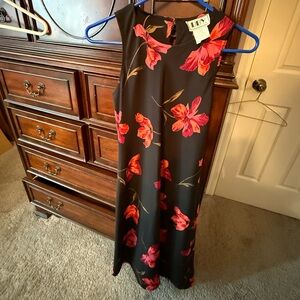 Black and Red Floral Sleeveless Midi Dress Size 7/8